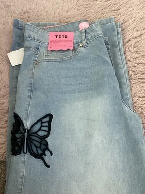 Light Blue Wide Leg Jeans with Butterfly Cutout